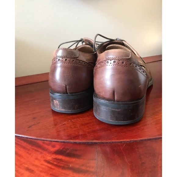 Aldo brown wing tip oxfords size 11.  Case 023.  0820 main image 7